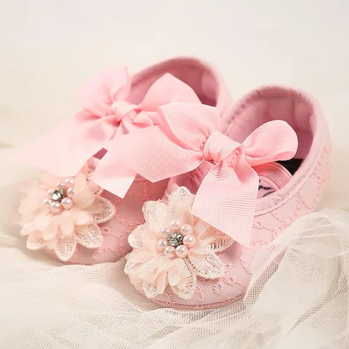 Vista 2 de QWZban Baby Girls Mary Jane Flats with Bowknot Flowers Soft Newborn Infant First Walkers Crib Shoes Wedding Party Christmas Dress Shoes