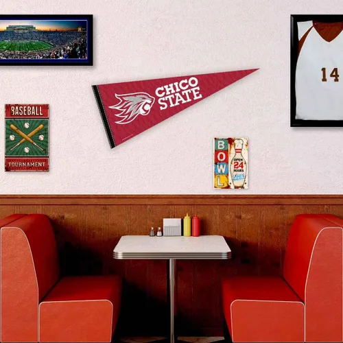 Vista 3 de College Flags & Banners Co. Chico State Banderín de fieltro de tamaño completo