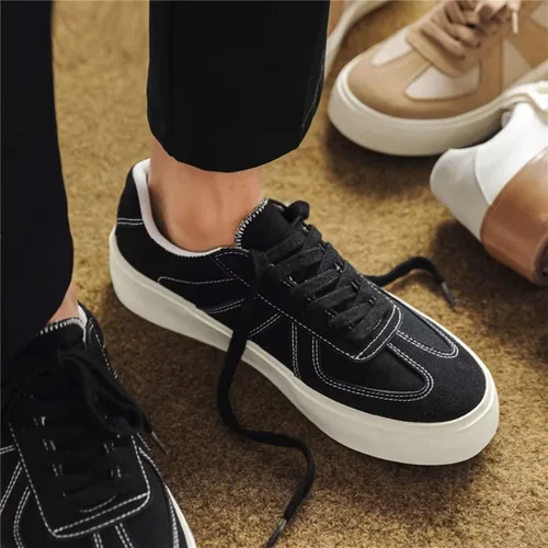 Vista 4 de Jakcuz Zapatillas de lona para hombre, cómodas, ligeras, bajas, para patinar, con cordones, zapatos casuales para caminar
