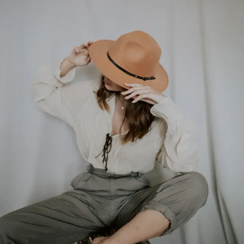 Vista 44 de Lisianthus - Sombrero con cinta con hebilla de ajuste, para mujer, modelo Fedora