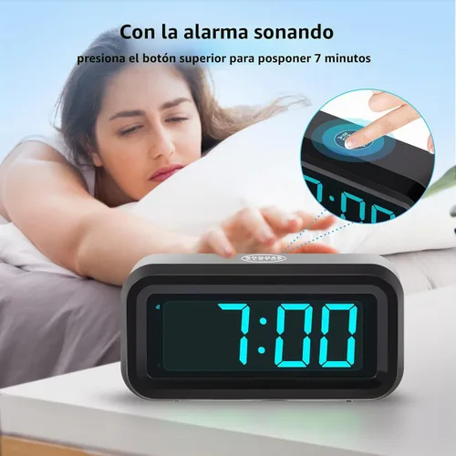 Vista 4 de Reloj despertador digital, funciona con pilas, con pantalla LED para dormitorios, larga duración de batería, brillo ajustable en 3 niveles, 12/24