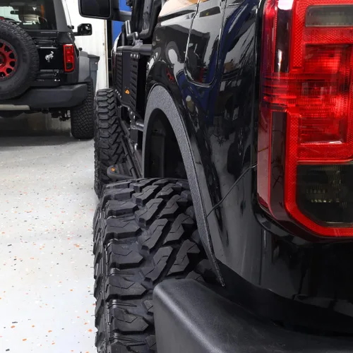 Vista 3 de IAG I-Line - Kit de eliminación de guardabarros sin taladro para Ford