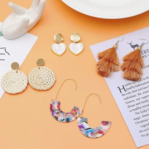 Vista 6 de 12 Pairs Tassel Earrings for Women Girls Acrylic Rattan Earrings Statement Geometric Bohemian Hoop Woven Earrings Set Lightweight Handmade Straw
