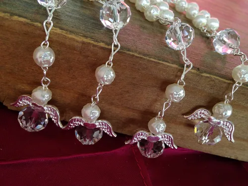 Vista 4 de 25 Pc Ivory Color Baptism Favors with Angels Mini Rosaries Silver Plated Acrylic Beads Recuerditos De Bautismo Christening Favors Decenarios Decades
