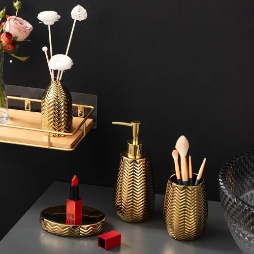 Vista 4 de Accesorios de baño dorados, hermoso juego de decoración de baño, juego de regalo de cerámica de 5 piezas, dispensador de jabón, soporte para cepillo