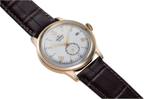 Vista 3 de Orient Bambino Version 7 Small Seconds 1.512 in Reloj de vestir automático/cuerda manual Dorado