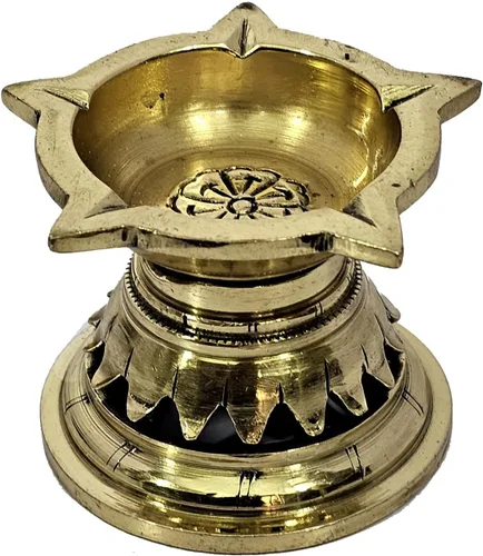 Vista 2 de Esplanade Aarti Diya de latón con mango de madera – Deepak tradicional para Pooja, templo, lámpara de aceite Diwali, Navratri Diya, Dhoop Dani