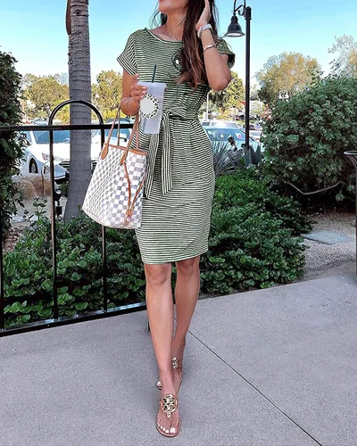 Vista 4 de PRETTYGARDEN - Vestido de verano para mujer, manga corta con cuello redondo, a rayas, prenda básica de color liso, con lazo en la cintura y bolsillos