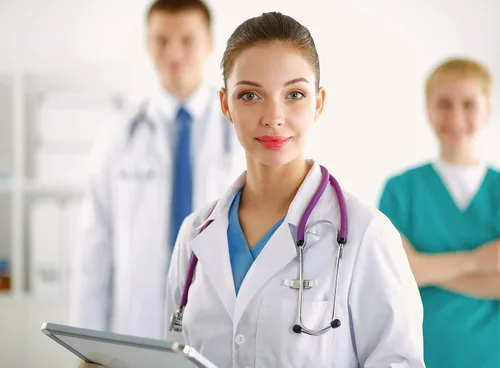 Vista 6 de NY Threads Abrigo de laboratorio profesional para mujer, abrigo médico largo de polialgodón de manga completa
