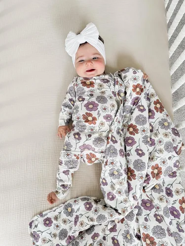 Vista 18 de GUNAMUNA Pijama unisex convertible ultrasuave para bebé, mameluco con cremallera para pañales, recién nacido a 24 meses