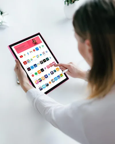 Vista 5 de Tableta de 10 pulgadas, Google Android Tablet 10", procesador de cuatro núcleos Tableta con 32GB ROM 2GB RAM, 2MP+8MP Cámara WiFi BT 10.1 en Rosa