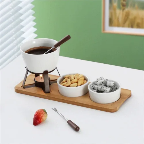Vista 5 de Sizikato Juego de fondue de chocolate de porcelana con 2 tenedores de frutas, 10 onzas