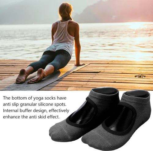 Vista 6 de TOPINCN Calcetines de yoga para mujer, diseño de búfer interno, calcetines de pilates para mujer, agarre fuerte para deportes, Negro