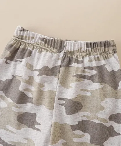 Vista 5 de Conjunto de camiseta de manga corta y pantalón corto de algodón para bebé