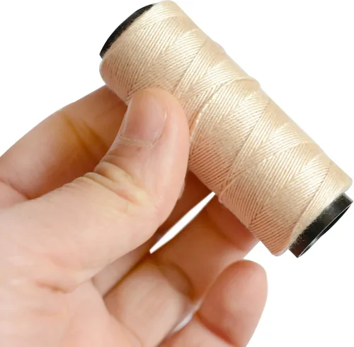 Vista 4 de 3 Rollos de Hilos de Coser Hilos de Tejer para Coser a Mano Trama de Cabello Extensiones de Cabello DIY para Peluca (Beige)