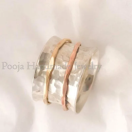 Vista 2 de Pooja Handmade Jewelry 925 Sterling Silver Ring, Wide Band Ring, Anxiety Spinner Ring, Spinner Ring For Women, Handmade Ring, Mix Metals Ring