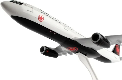 Vista 5 de Skymarks Daron Air Canada A330-300 1/200 2017 Livery SKR981, marrón