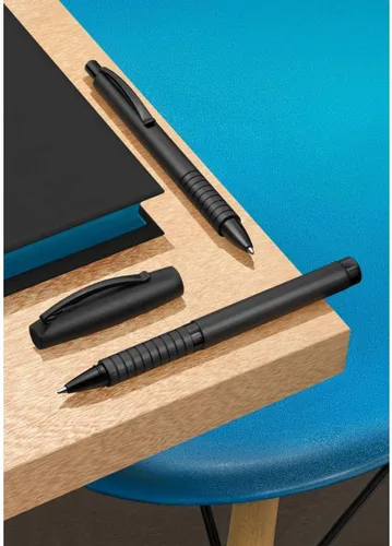 Vista 5 de Faber-Castell Essentio - Bolígrafo de punta redonda (aluminio), color negro