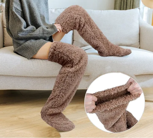 Vista 4 de GDSAFS Fuzzy Dreams - Calcetines altos hasta el muslo, The Cozy Sock Pantuflas largas Fuzzy Dreams para mujeres y hombres
