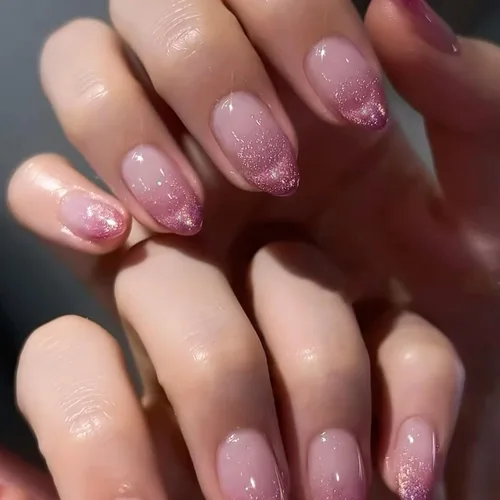 Vista 7 de Uñas postizas medianas a presión con forma de almendra y nude K-Nude