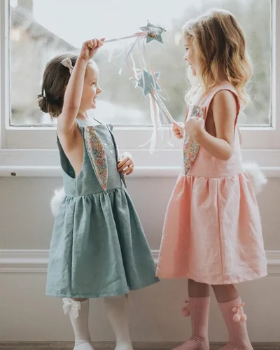 Vista 2 de Traje de Pascua para bebé niña, overol vintage y orejas de conejo, vestido de hermana con cola