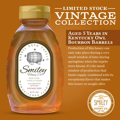 Vista 2 de Smiley Honey, Miel Tupelo envejecida en barril, vintage 2020, envejecido 5 años en barricas de bourbon de búho de Kentucky, carrera exclusiva