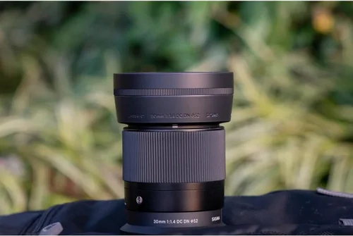 Vista 10 de 30mm F1.4 DC DN Sigma para Nikon Z Mount
