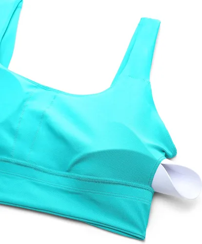 Vista 5 de CRZ YOGA Butterluxe - Brasier deportivo con espalda en U para mujer, cuello redondo, acolchado de bajo impacto, brasier de yoga con brasier integrado