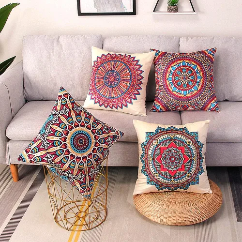 Vista 4 de Juego de 4 fundas de almohada bohemias con mandala floral retro, 18 x 18 pulgadas, fundas de almohada cuadradas de terciopelo suave, fundas