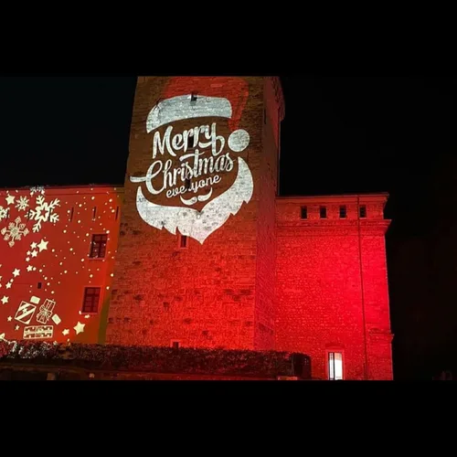 Vista 2 de Proyector GOBO con logotipo LED resistente a la lluvia con efecto DJ, brillo ajustable, incluye vidrio personalizado gratuito GOBO para proyectar