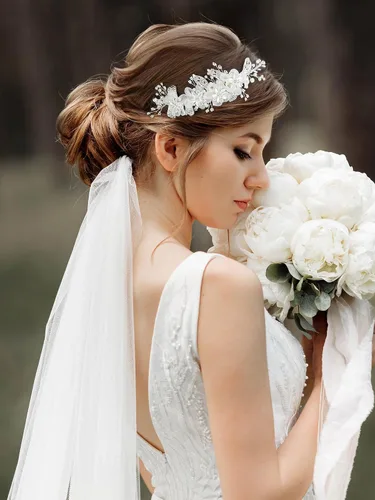 Vista 3 de SWEETV Diademas nupciales de flores marfil para boda, bandas para el cabello, accesorios para el cabello para mujeres novias