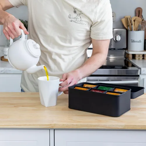 Vista 3 de AuldHome Design Caja de Bolsitas de Té Enlozada (Negro), Lata de Almacenamiento de Té de Estilo Clásico y Elegante