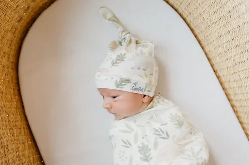 Vista 49 de Copper Pearl Gorro de bebé con nudo superior elástico suave Millie