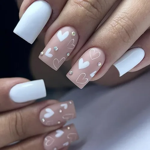 Vista 13 de Uñas postizas a presión para San Valentín, uñas postizas cortas cuadradas MABKJLF nude con diseños de labios, cobertura completa, pegamento