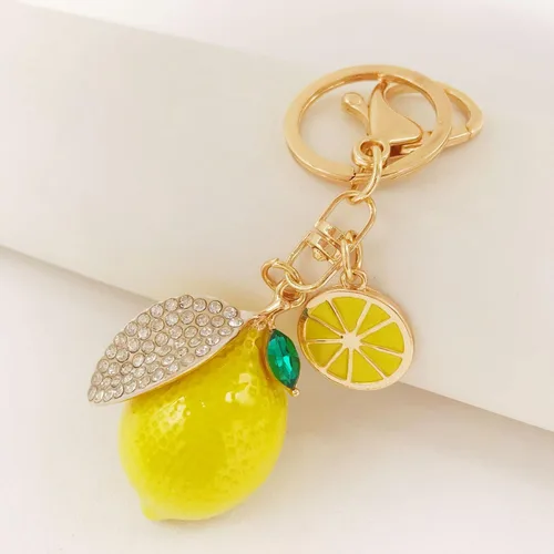 Vista 5 de SWJEWEL Llavero personalizado para botella de perfume con diseño de diamante, lazo y perlas