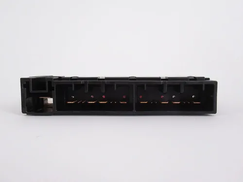 Vista 2 de TOYOTA Relé 82641-0C030
