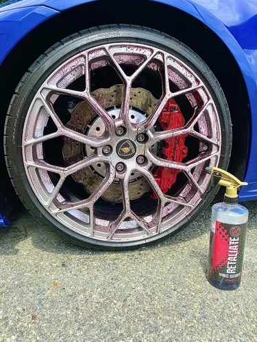 Vista 8 de LimitlessCarCare Limpiador de ruedas y removedor de hierro Retaliate 16oz