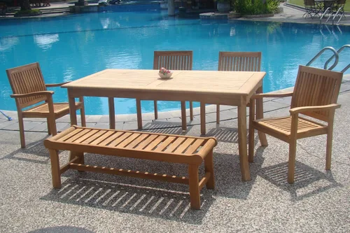 Vista 2 de Juego de comedor de madera de teca de 6 plazas y 6 piezas: mesa rectangular de 71 pulgadas, 4 sillas Leveb con brazo apilable con banco sin respaldo