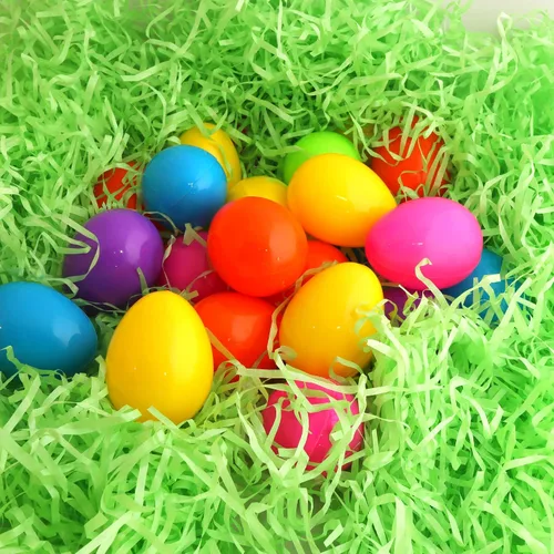 Vista 4 de Huevos de Pascua rellenos de caramelo de plástico a granel con gomas de gelatina y calcomanías, rellenos de cesta, bolsa surtida de 45 (bolsa de 45)