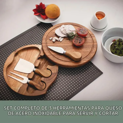 Vista 2 de TOSCANA - un set de tabla de queso de brie de madera de acacia y cuchillo de la marca Picnic Time - Set de tabla de embutidos - Tabla de cortar