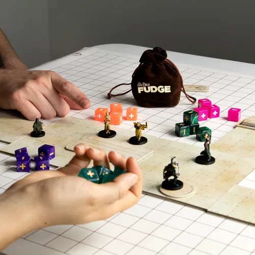 Vista 6 de Deluxe Fudge Dice Mystical Starter Set con bolsa - Juego de 20 dados