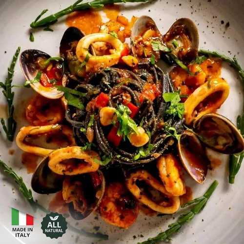 Vista 6 de Mercato di Bellina Cesta de regalo italiana de 4 piezas con tinta de calamar orgánica y pasta orgánica de limón, pimienta y limón, aceite de oliva