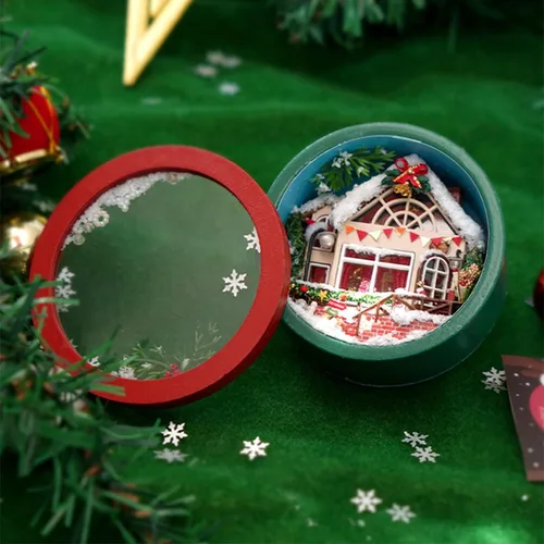 Vista 3 de Kit de casa de muñecas en miniatura, kit de fabricación de casa de muñecas para construir cabaña de Navidad de madera