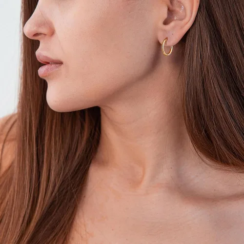 Vista 3 de Aretes de aro de oro para mujer chapados en oro real de 14 quilates con poste de plata de ley 925 Dorado