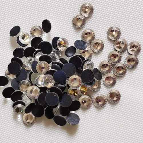 Vista 3 de Hot Fix Rhinestones 2 Gross (288 piedras/paquete) Hotfix Rhinestones (cristal, SS34)