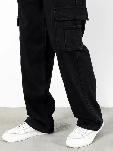 Vista 5 de OYOANGLE Pantalones de mezclilla holgados para hombre pierna recta con solapa bolsillo