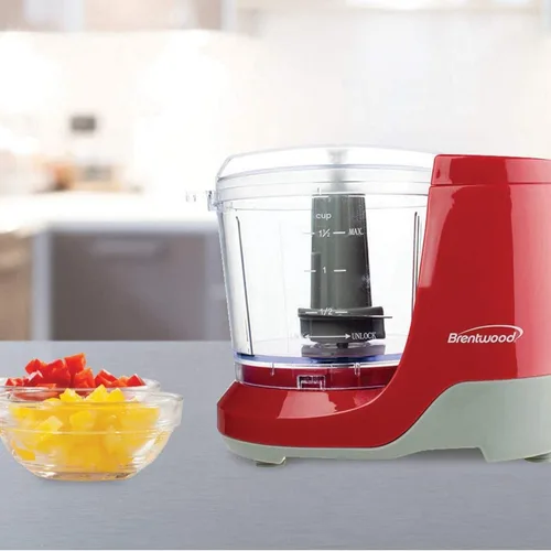 Vista 2 de Brentwood MC-109R - Mini picadora de alimentos (1.5 tazas, color rojo)