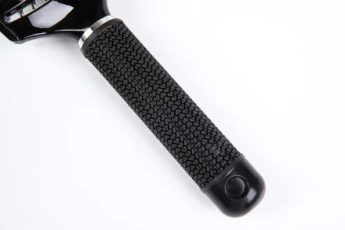 Vista 8 de ThickTails Cepillo curvado ventilado de cerdas de jabalí para secar con soplado, desenredar y peinar cabello rizado y grueso (paquete de 2)