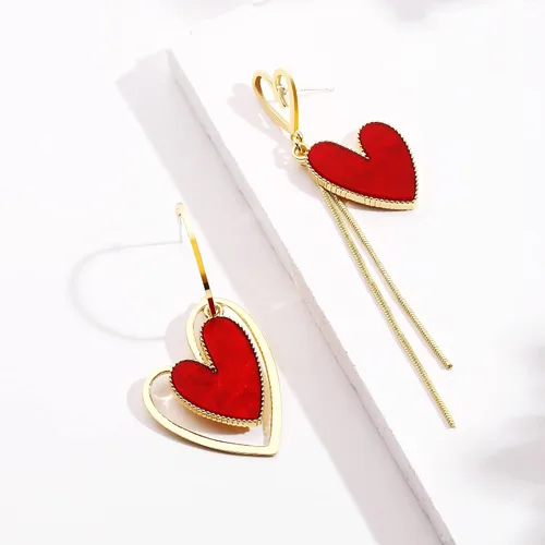 Vista 2 de Aretes asimétricos de corazón para niñas, aretes colgantes de corazón para mujer, día de San Valentín, día de la madre, cumpleaños, regalo de Navidad