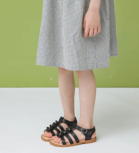 Vista 3 de DADAWEN Sandalias para niñas con punta abierta, lindas flores suaves, sandalias de vestir con tiras para verano, para niños pequeños, niños grandes